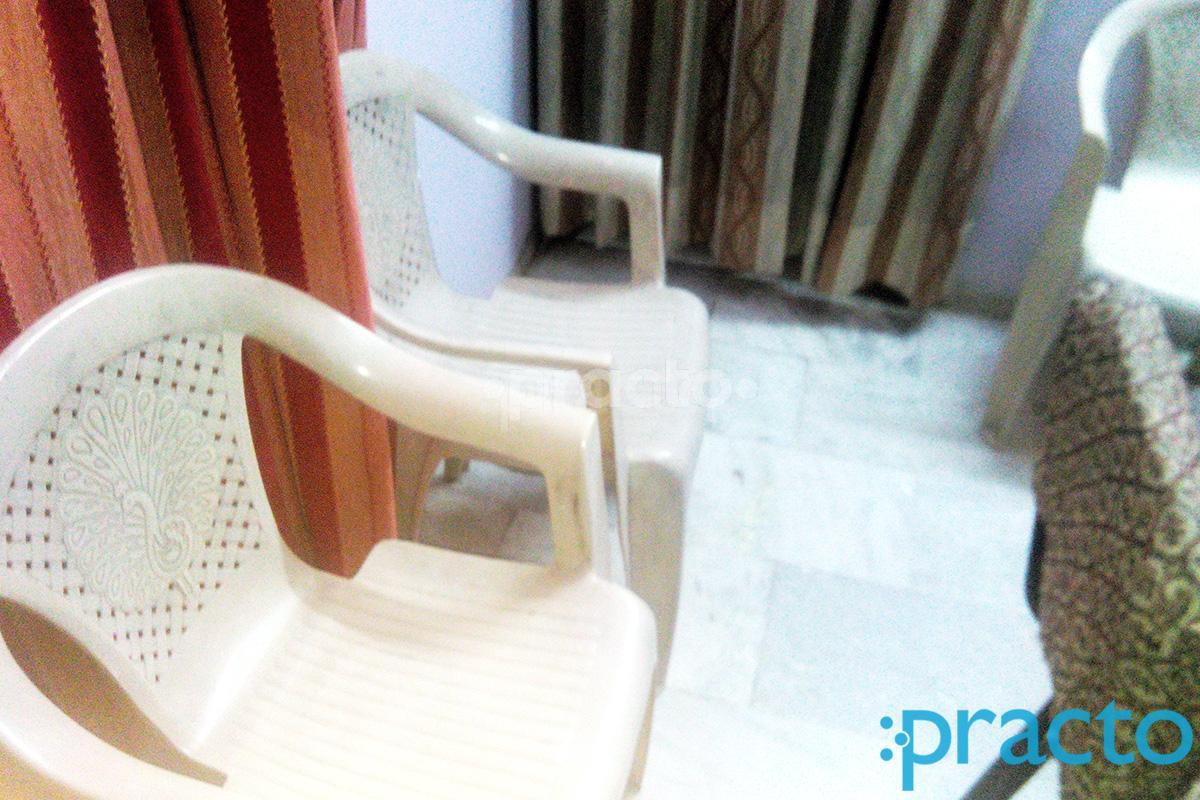 Waiting Area at Malik Homeo Clinic Sector-48 Chandigarh