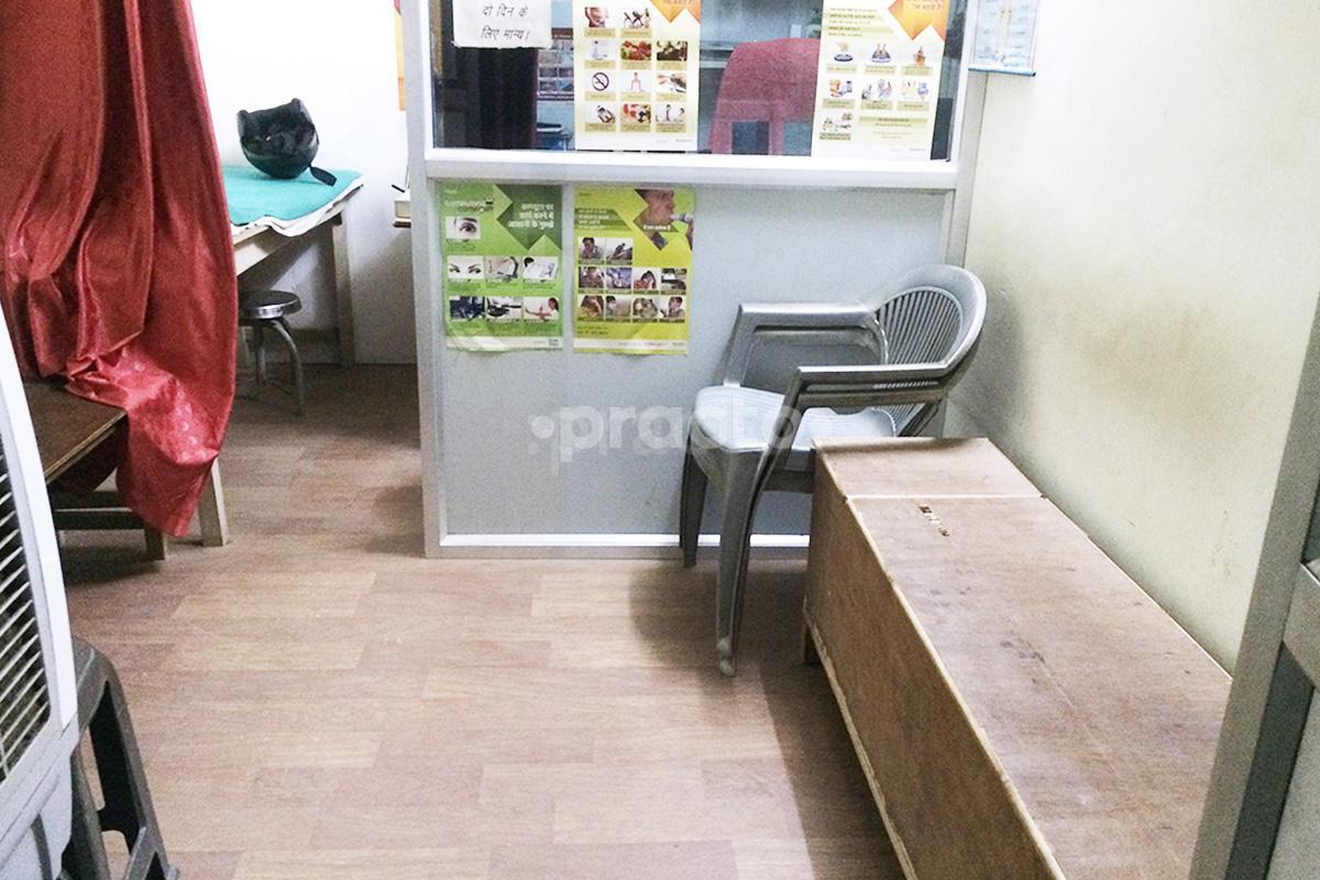 Waiting Area at Satish Homoeopathy Clinic Gomtinagar Lucknow