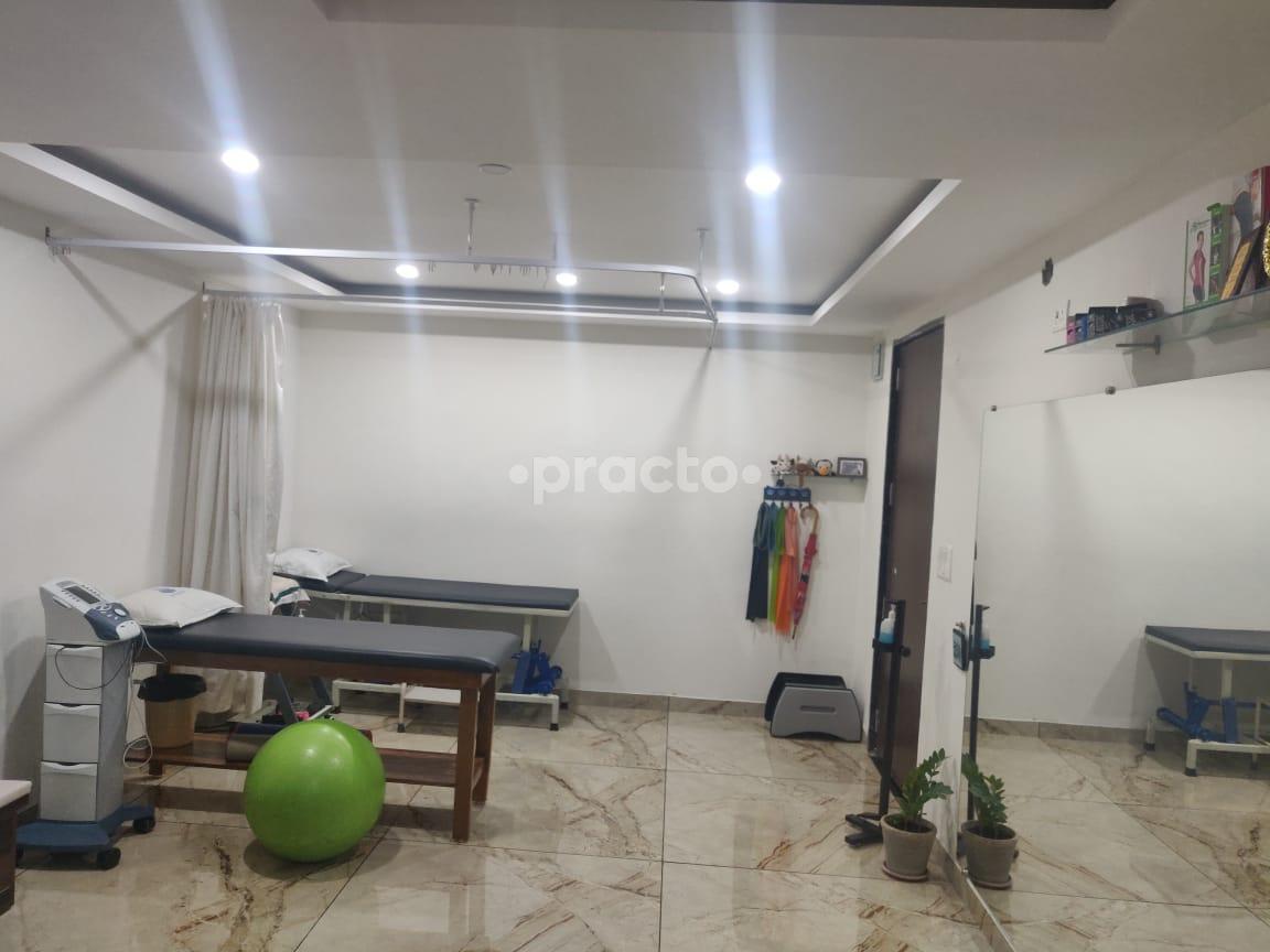 Equipment Area at Physionize Arera Colony Bhopal