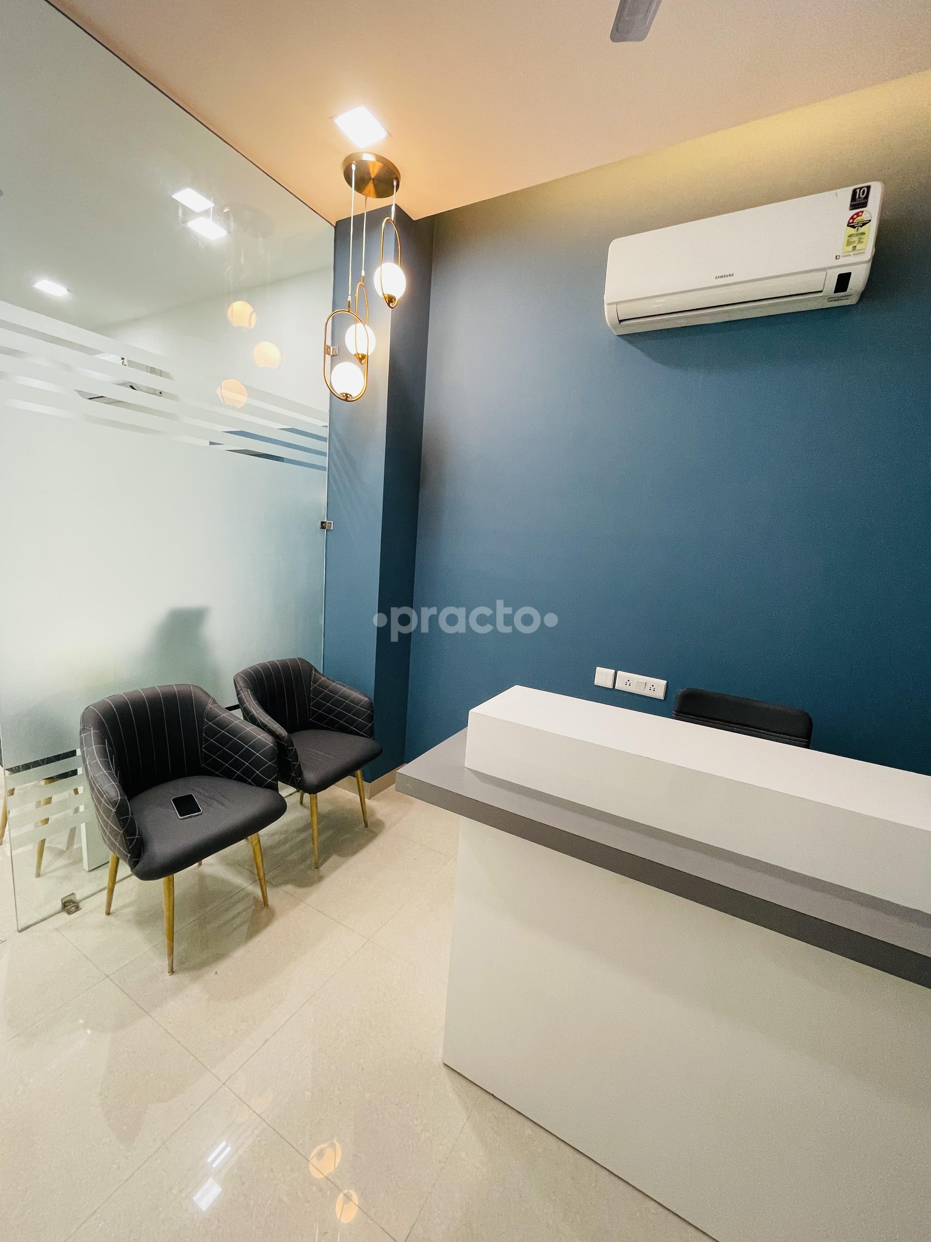 Reception Area at Health Innovate Gurgaon Sector 63 Gurgaon