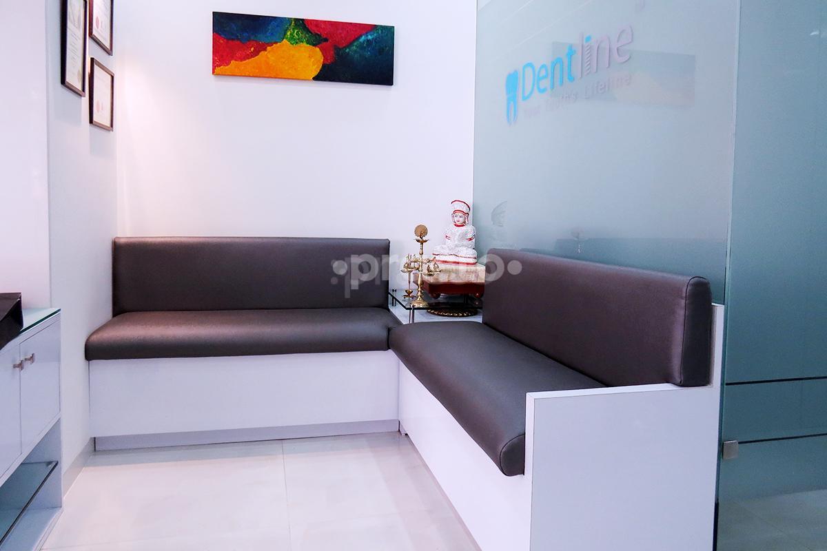 Waiting Area at Dentline Gamdevi Mumbai
