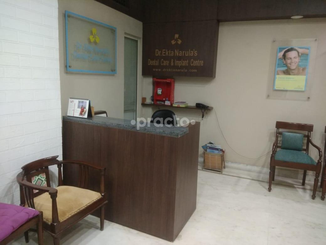 Reception at Dr. Ekta Narula's Dental Care Centre New Rajendra Nagar Delhi