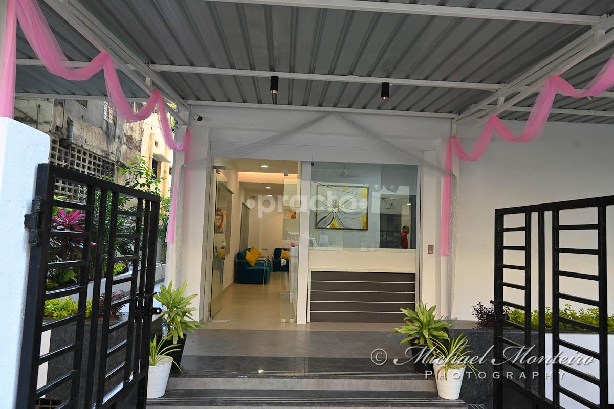 Entrance at Dr Parekh's Dental Care Secunderabad Hyderabad