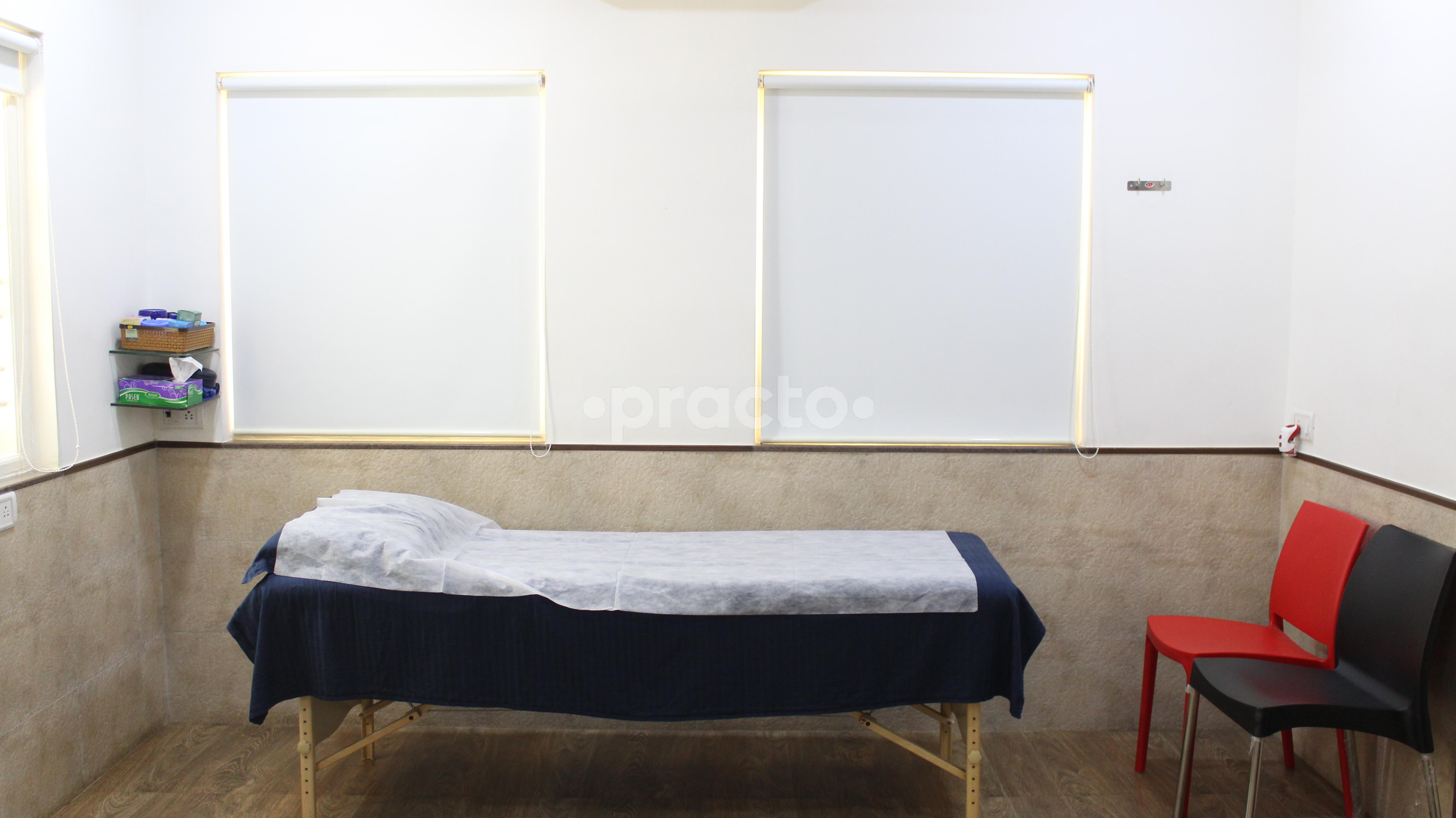 OPD/Ward at Liveactive Physiotherapy and Sport Injury Clinic Shivaji Park Mumbai