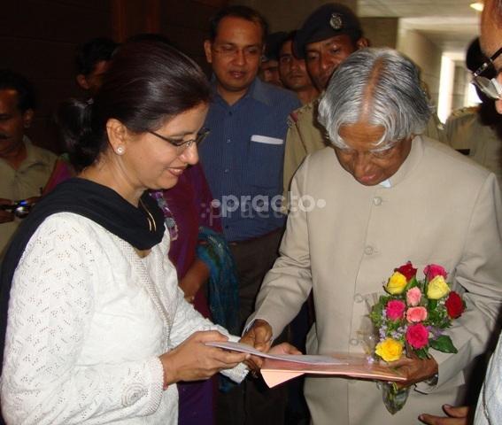 Dr. Veena Ramnani Ambawadi Vistar Ahmedabad
