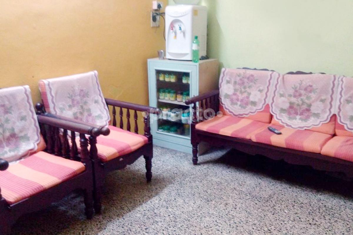 Waiting Area at Om Sakthi Clinic Mannady Chennai