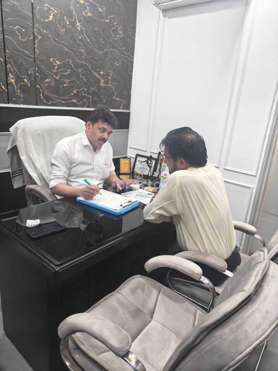 Consultation Room at Centre for Piles & Fistula Rohini Delhi