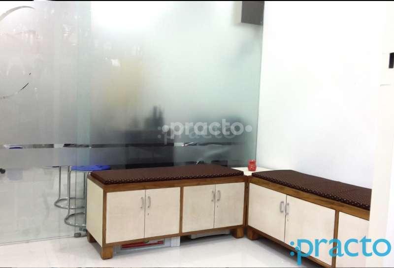 Waiting Area at Dr. Natu's Care n Cure Dental Clinic Rajendranagar Lucknow