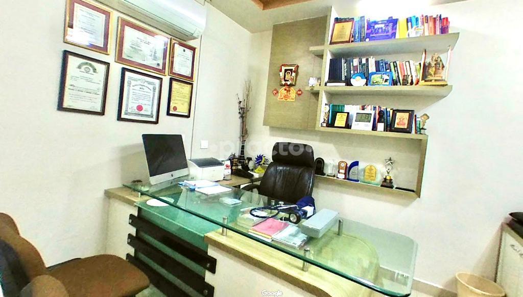 Consultation Room at Manoyoga Clinic Dhantoli Nagpur