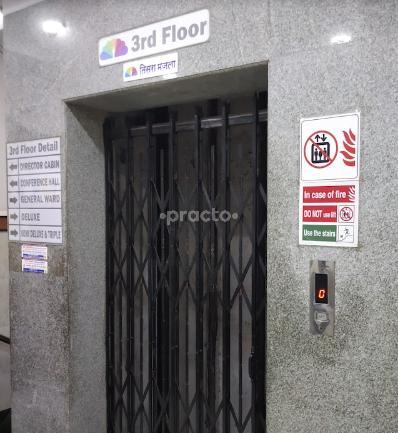 Seven Star Multispeciality Hospital Kandivali East Mumbai