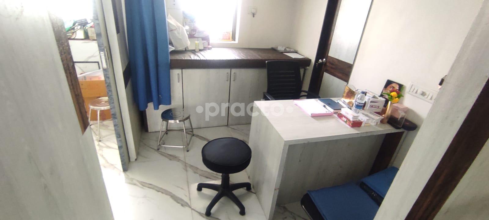 Consultation Room at Haut Diabetes & Skin Care Clinic Ghatkopar West Mumbai