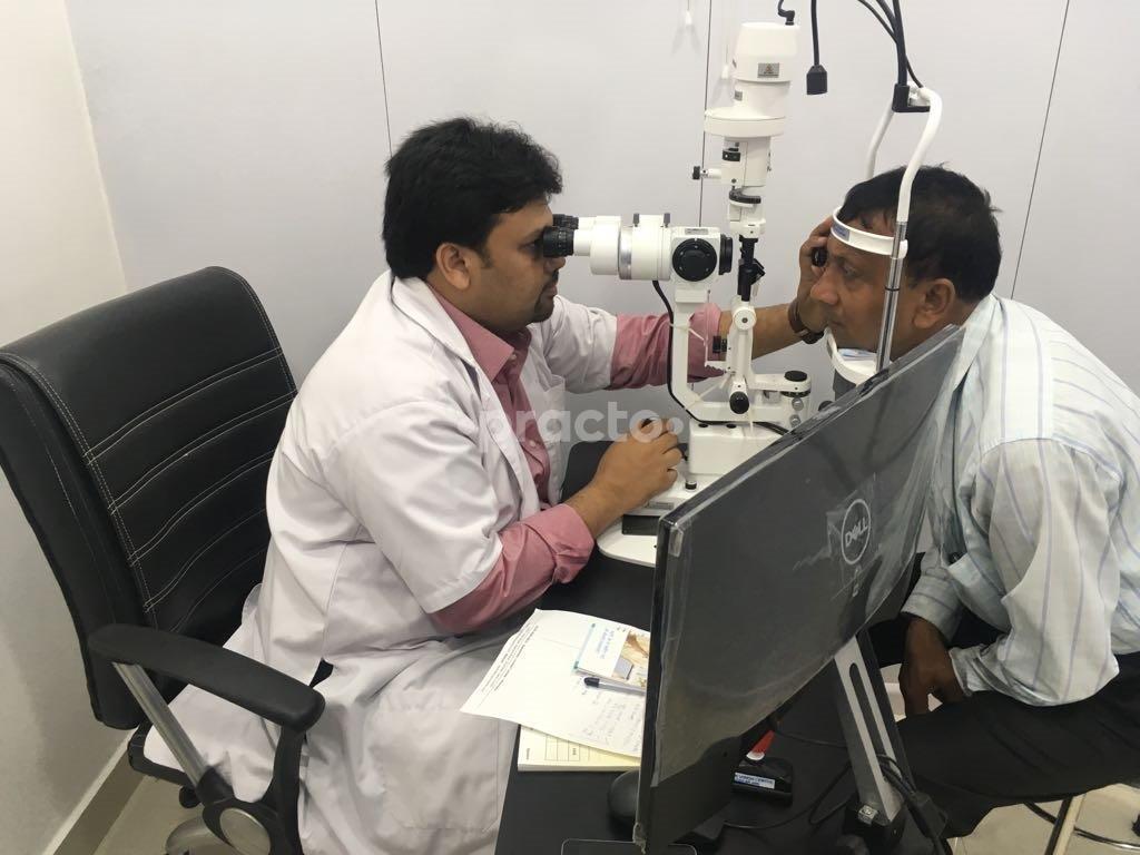 Consultation Room at Itek Vision Centre Shahdara Delhi