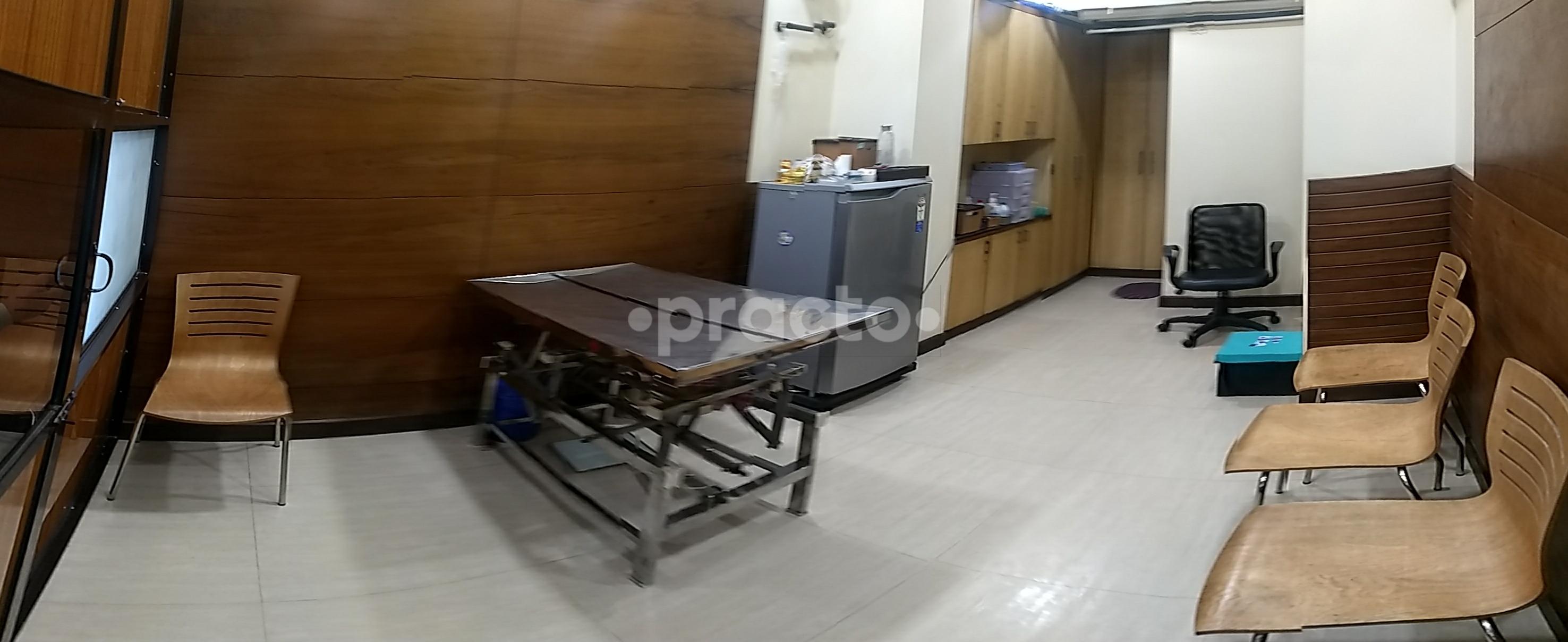 OPD/Ward at K-9 Pet Clinic Cumballa Hill Mumbai