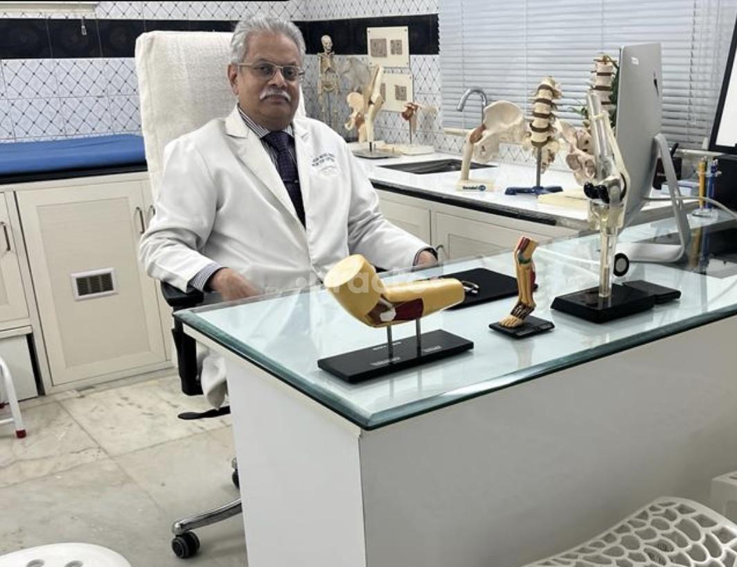 Consultation Room at Deen Ortho Center Kolathur Chennai