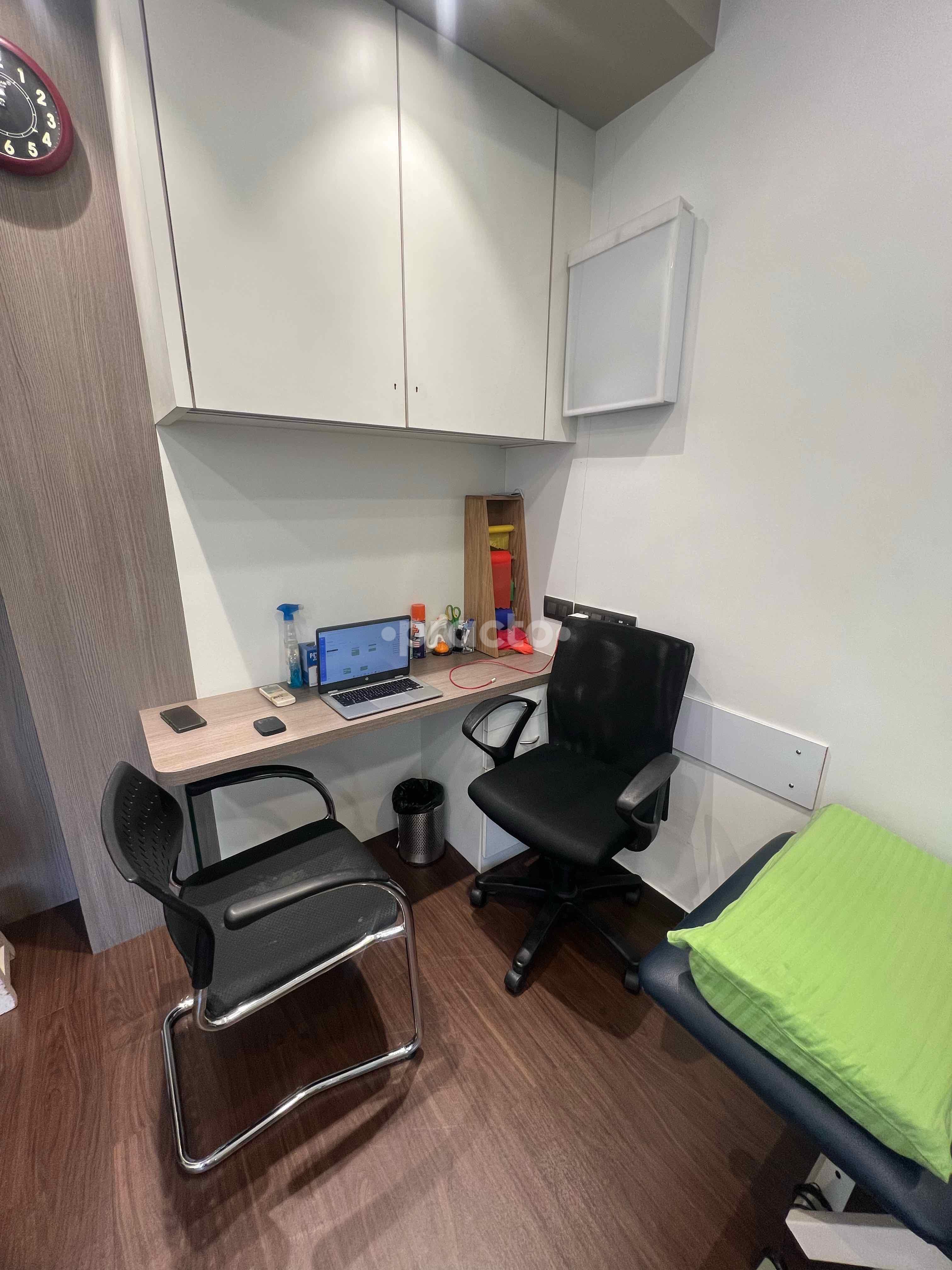 Consultation Room at Physioalign by Dr Shweta Doctor Hajiali Mumbai