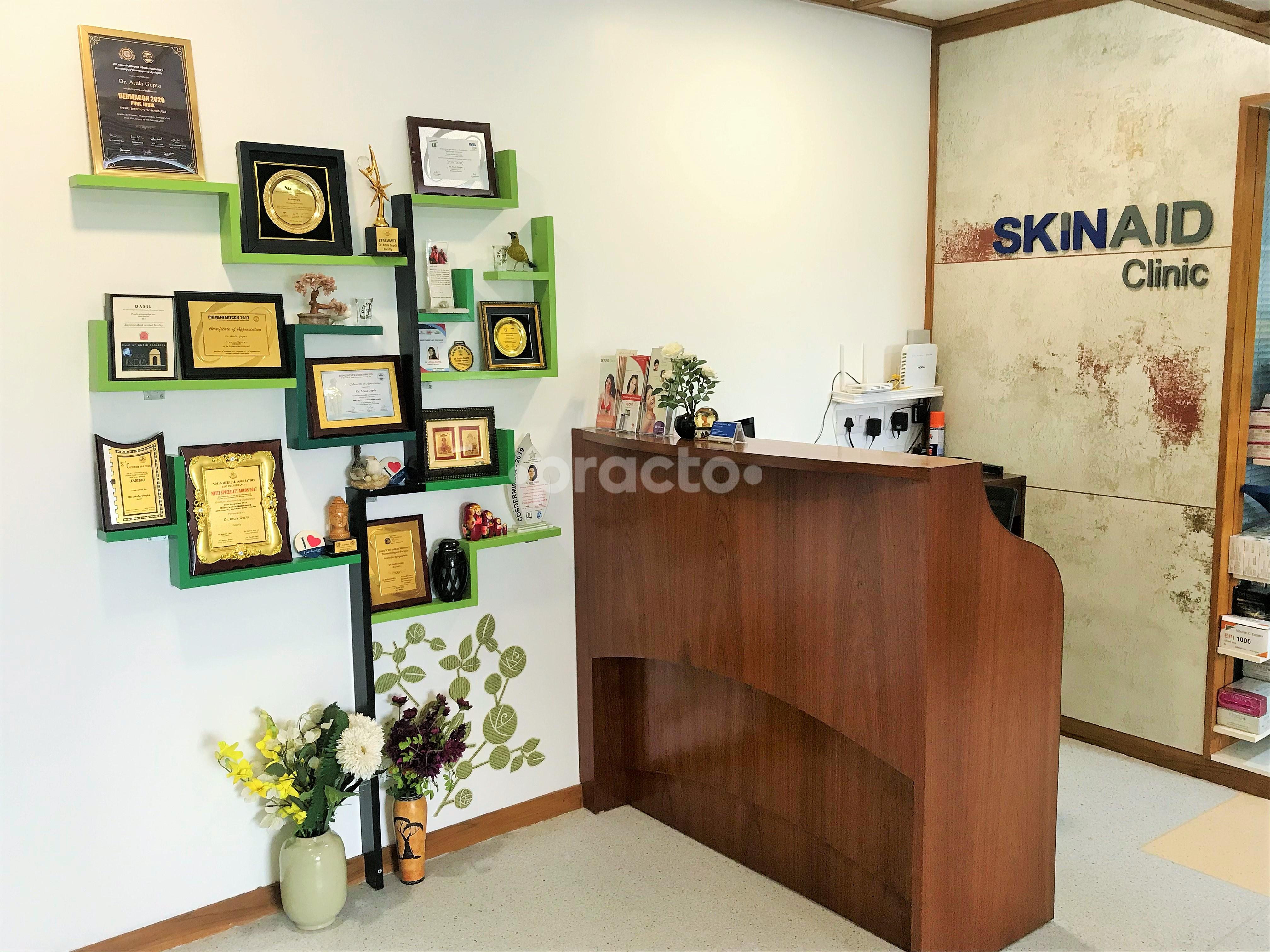 Reception Area at Skin Aid Clinic DLF Phase IV Gurgaon