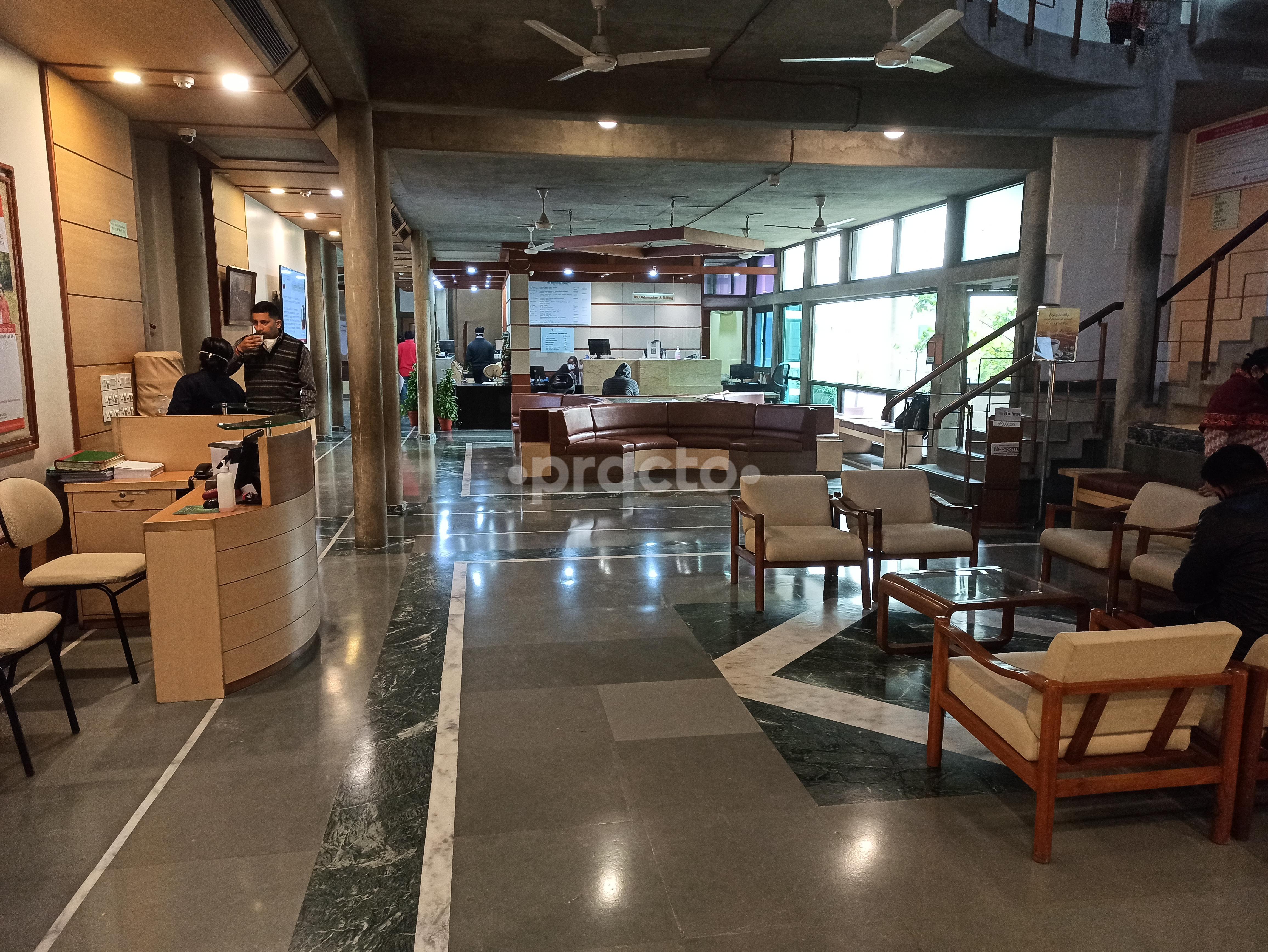Waiting Area at Sitaram Bhartia Institute of Science and Research Qutab Institutional Area Delhi