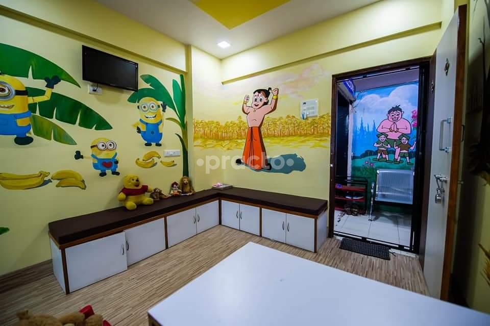 Consultation Room at Kidsmiles Family Dental Care Panvel Navi Mumbai