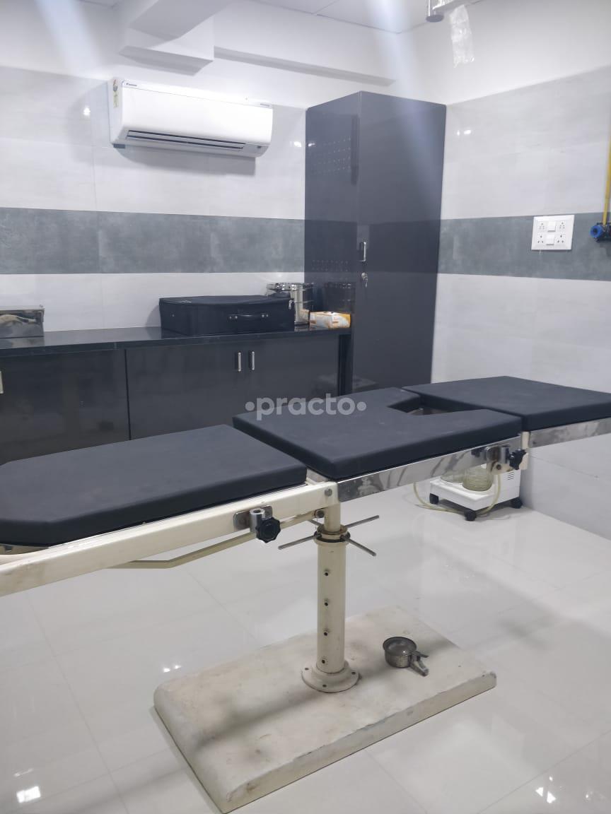 Operation Theatre at Saarthi Hospital Alkapuri Vadodara