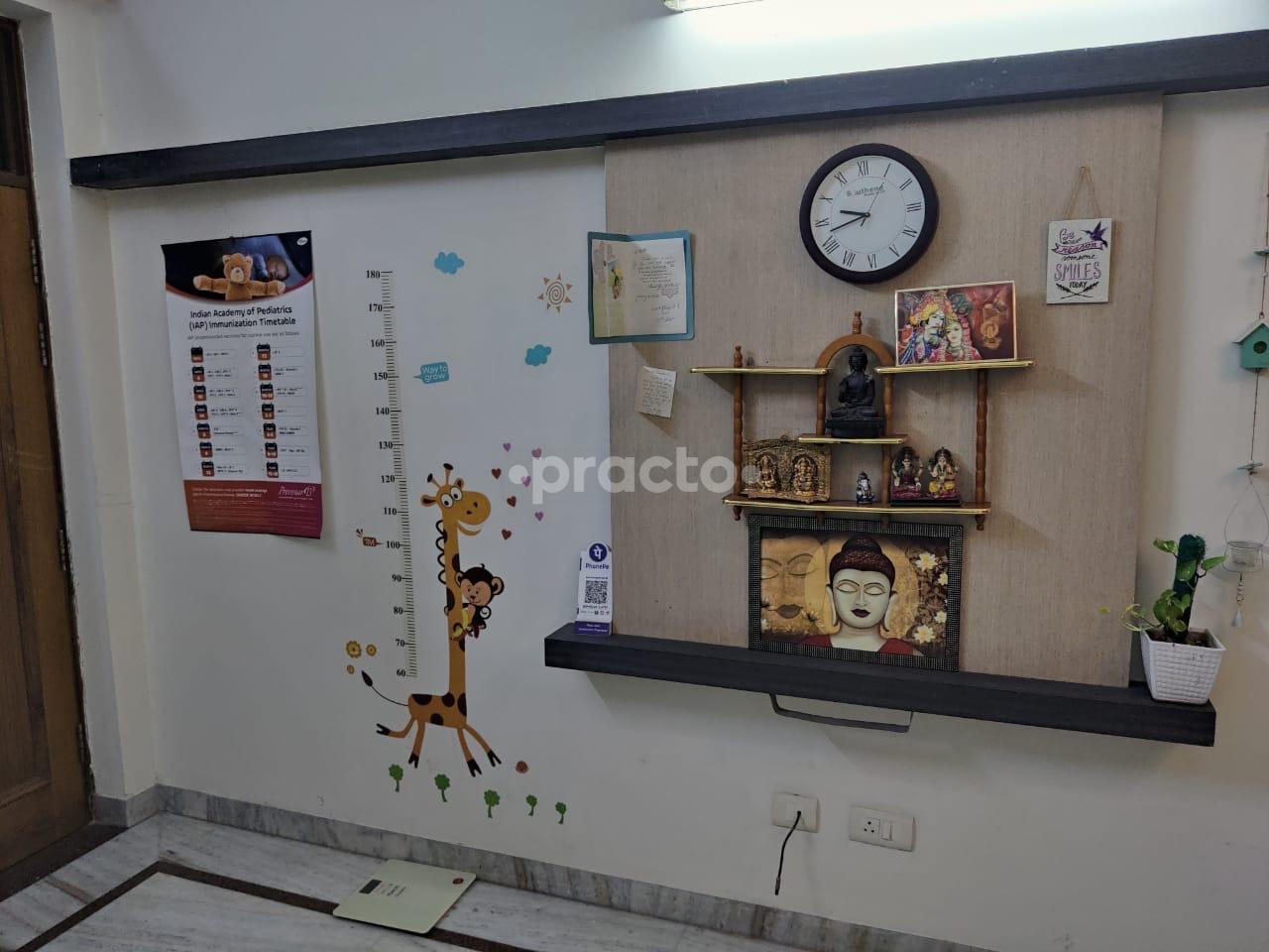 Consultation Room at Women & Child Care Gurgaon Sector 31 Gurgaon