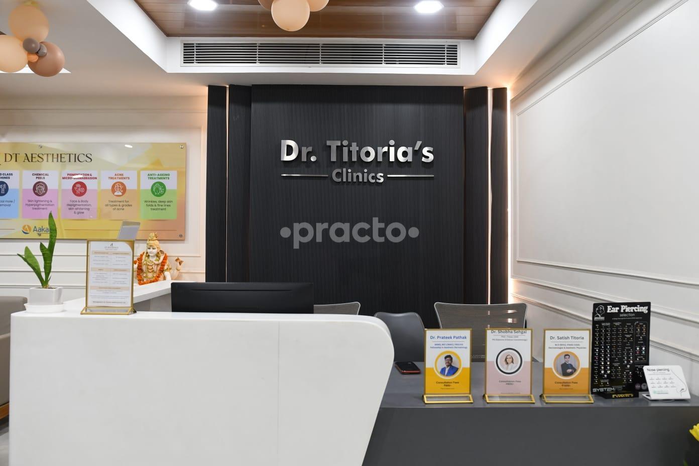 Reception desk at DT Aesthetics Sector 12 Noida