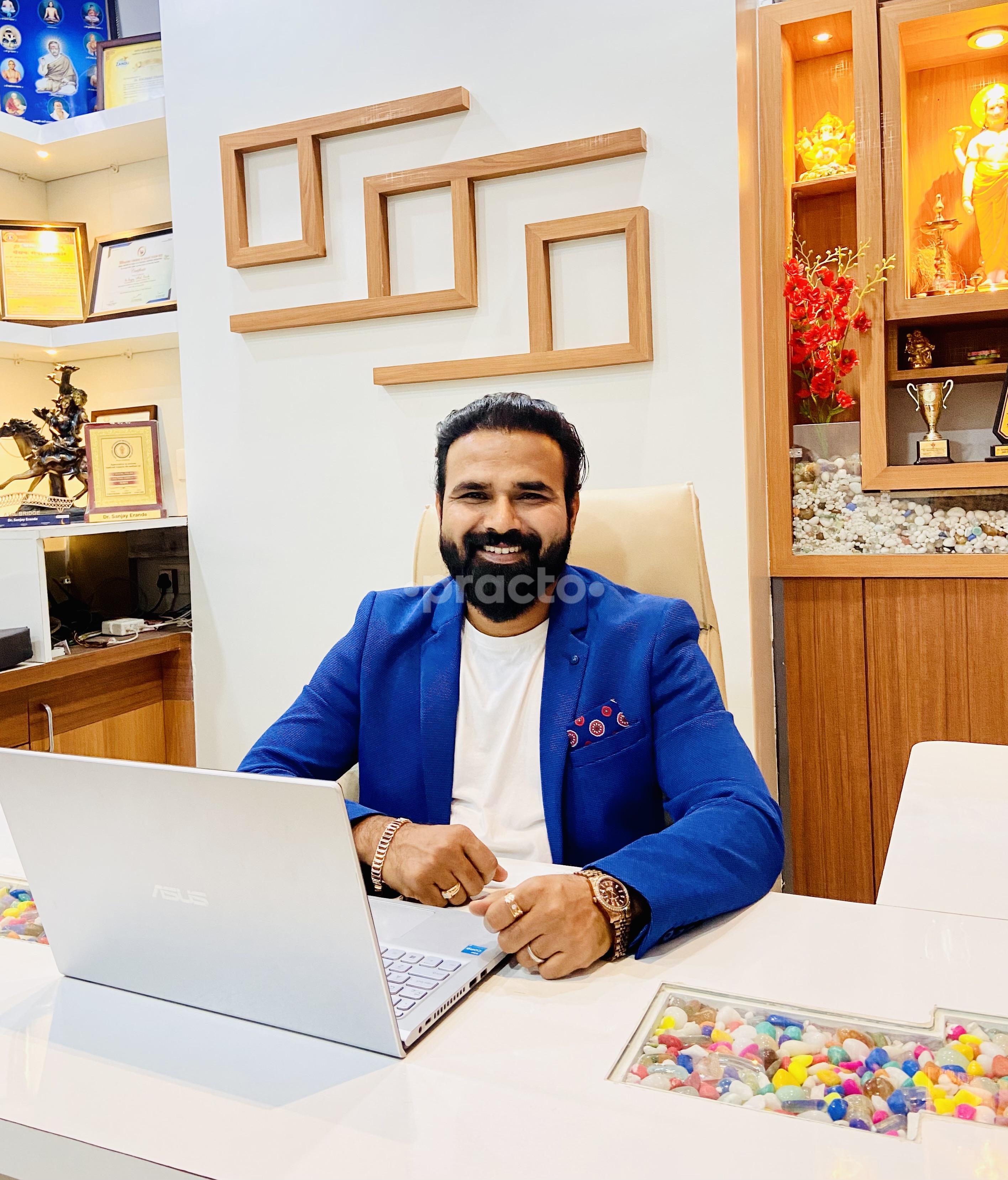 Consultation Room at Dr Erande's Men & Women's clinic Bhosari Pune