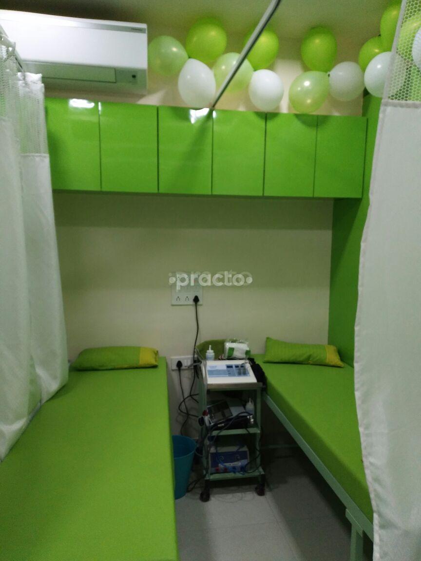 OPD/Ward at Dr. Jha's Physio World Ghatkopar West Mumbai