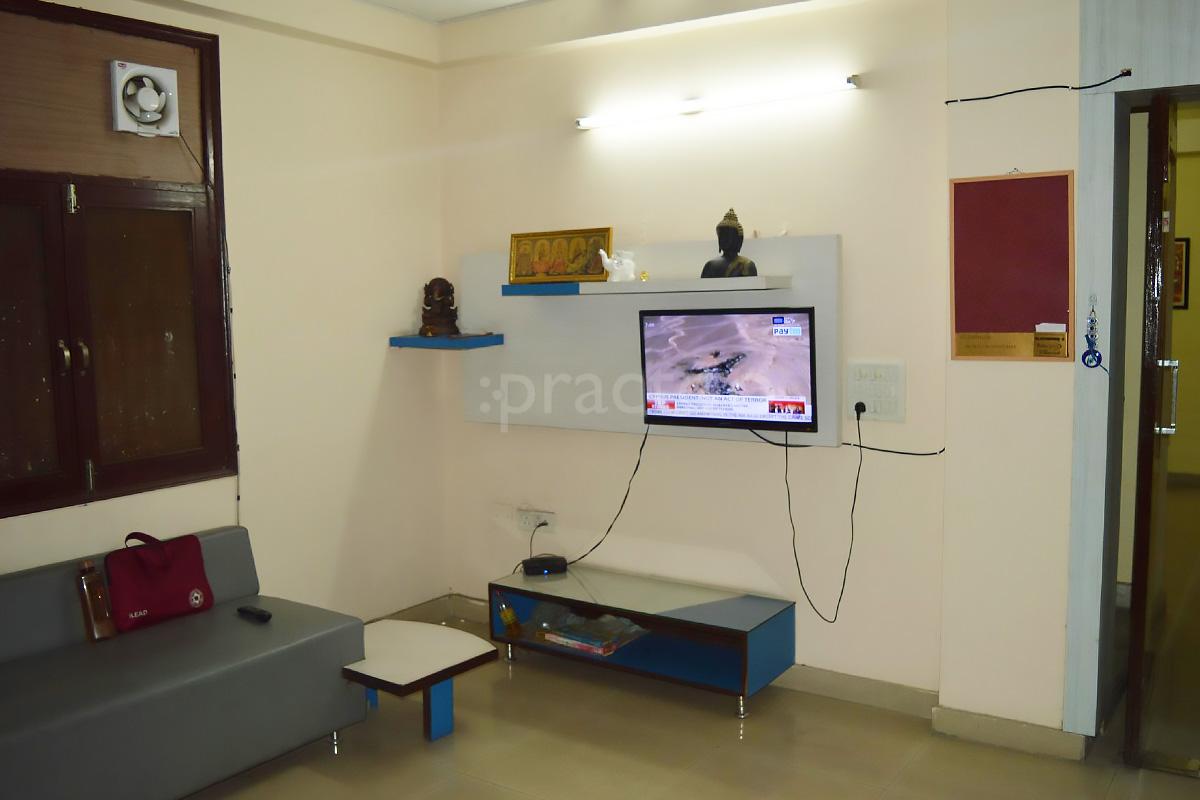Waiting Area at Pragya Poly Clinic & Diagnostic Center Indirapuram Ghaziabad