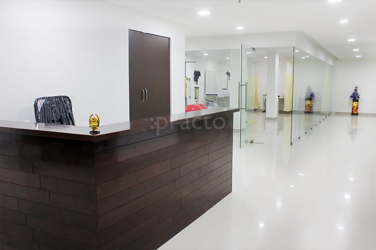 Reception at Praxis Ortho Care Basavanagudi Bangalore