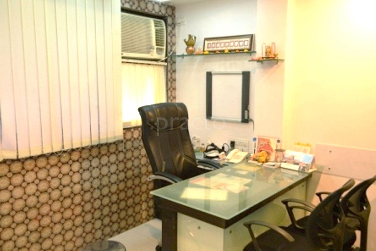 OPD/Ward at Dr Ajay Doiphode’s Prime ENT Clinic Andheri West Mumbai
