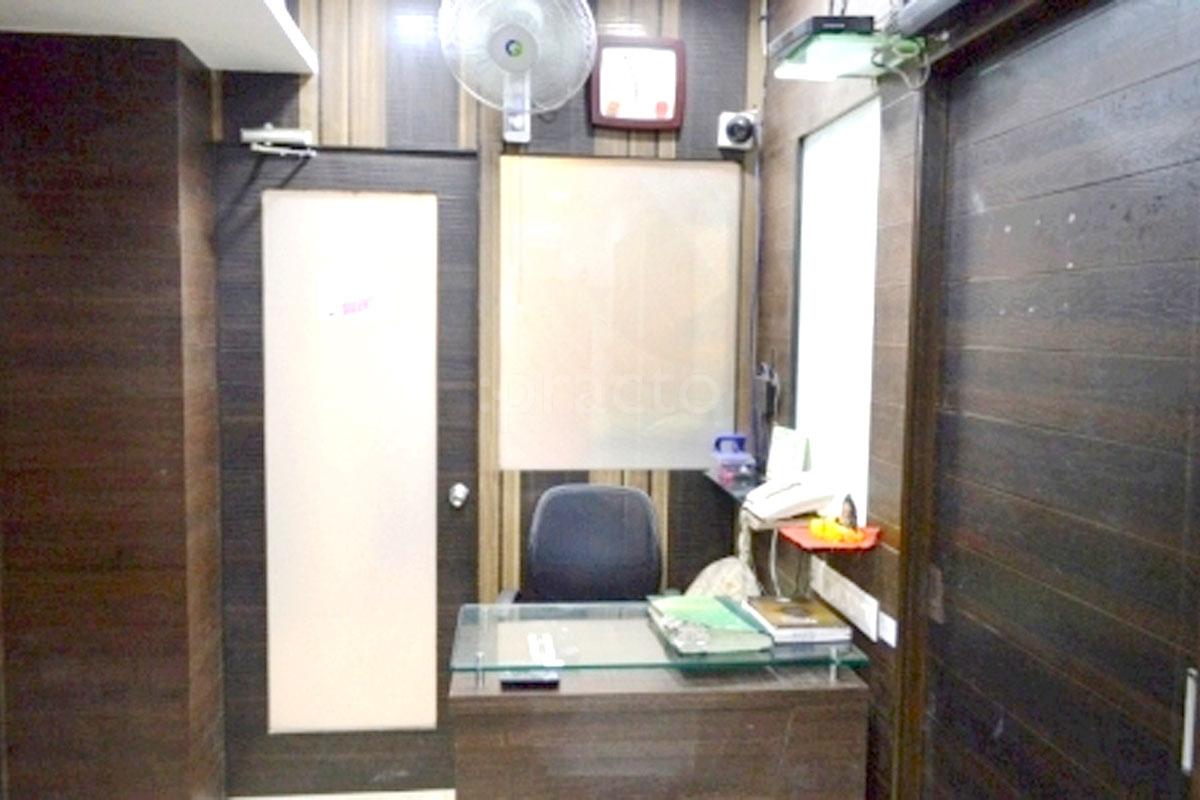 Reception at Dr Ajay Doiphode’s Prime ENT Clinic Andheri West Mumbai