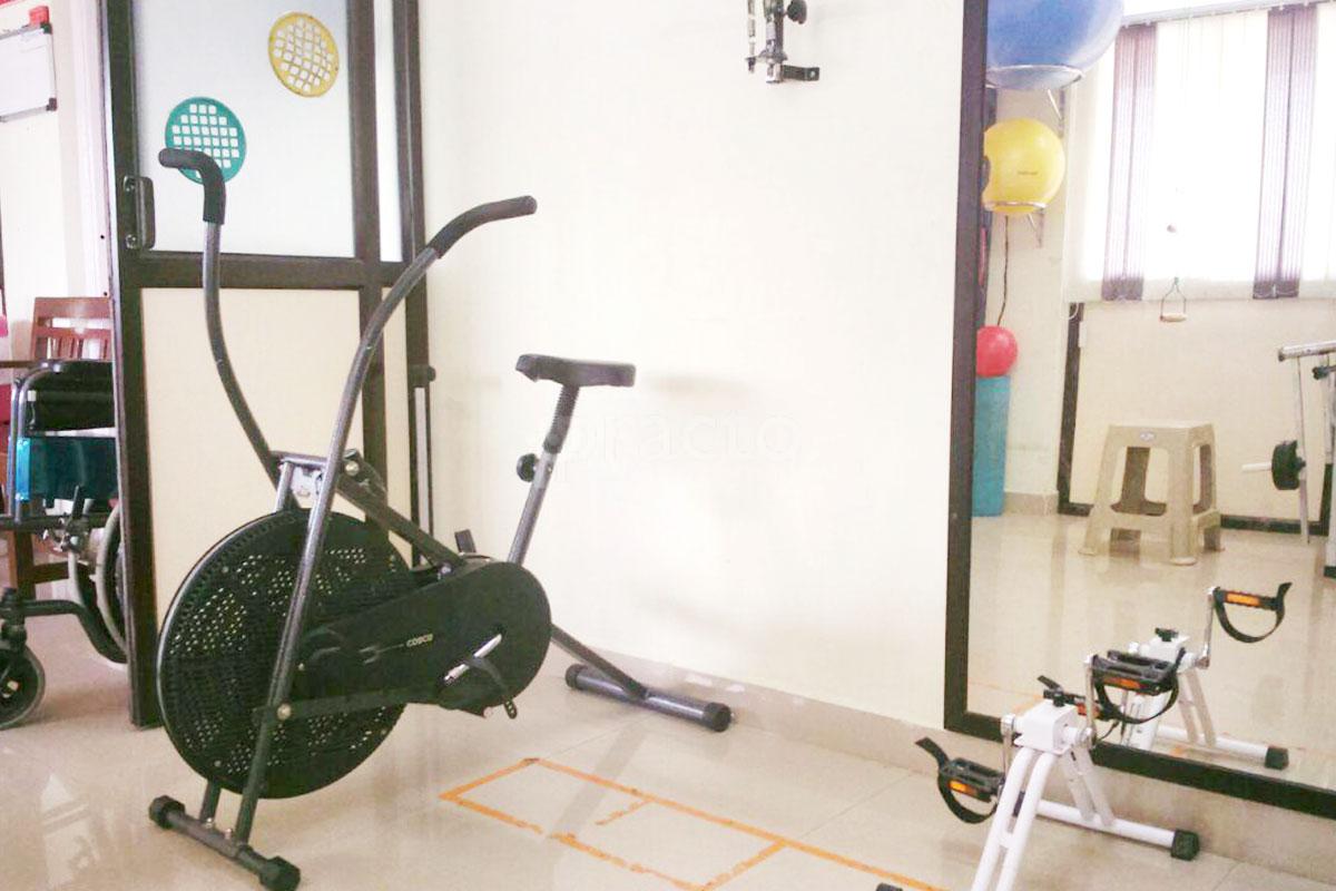 Services at ProClinica Manewada Road Nagpur