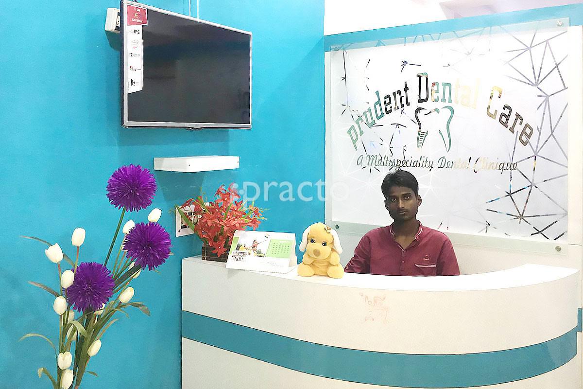 Reception at Prudent Dental Care Vikas Nagar Lucknow