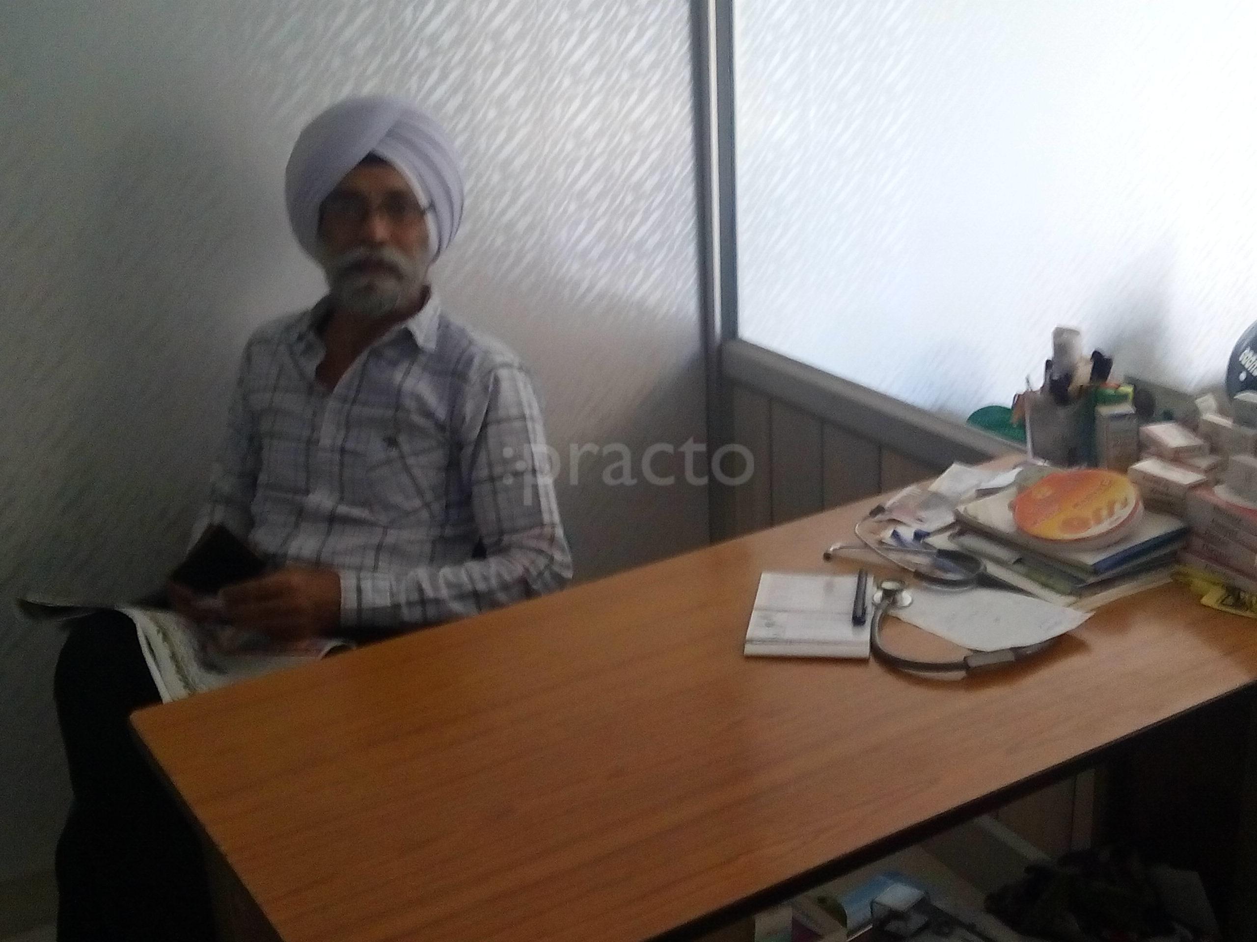 Puri Clinic Phullanwal Ludhiana