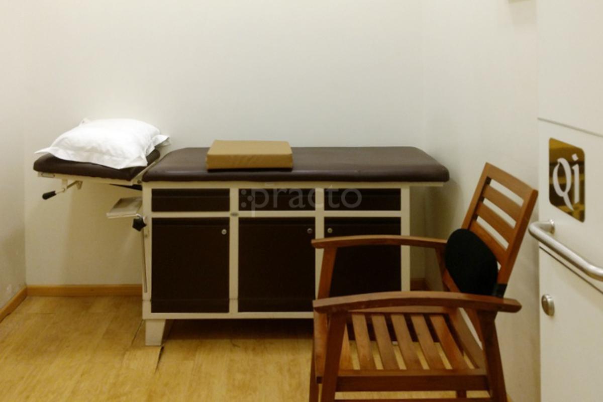 OPD/Ward at QI Spine Clinic - Aundh Aundh Pune