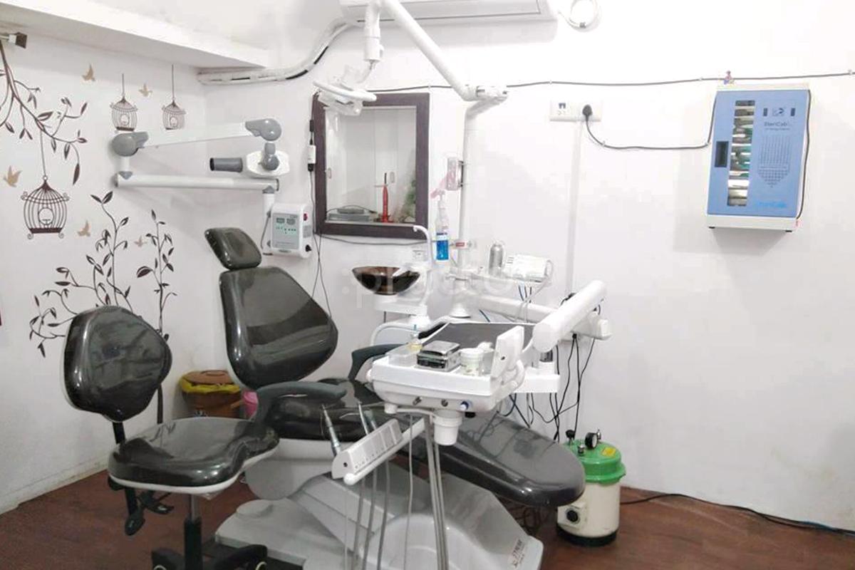 OPD/Ward at Radhey Dental Clinic Rajkot Marketing Yard Rajkot