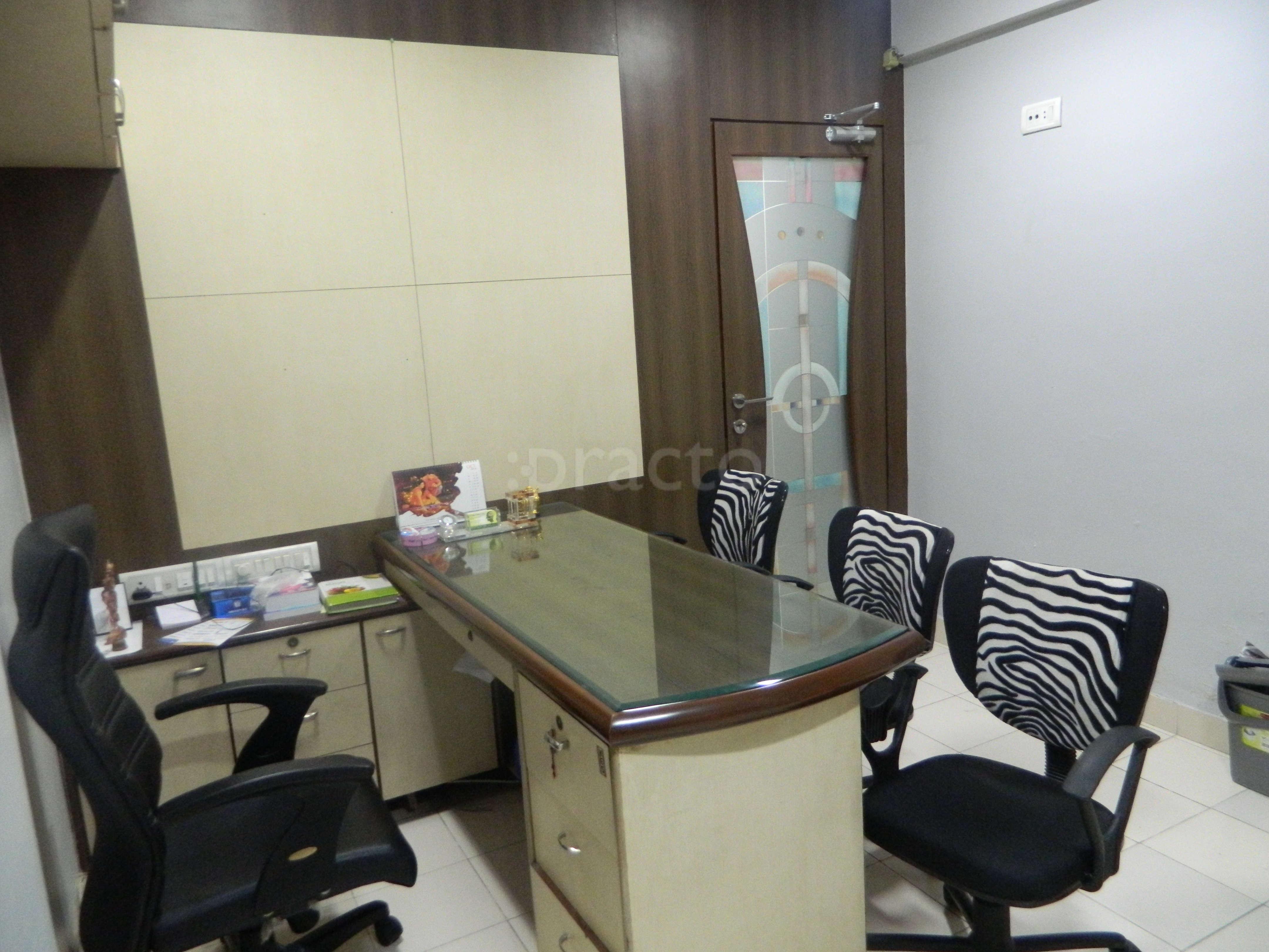 Waiting Area at Dr. Rathore Sex Clinic Old Raj Nagar Ghaziabad