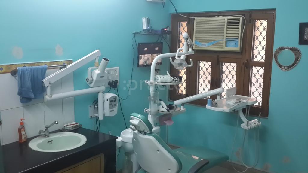 Operation Theatre at Reuben Dental Clinic Mayur Vihar Ph-III Delhi