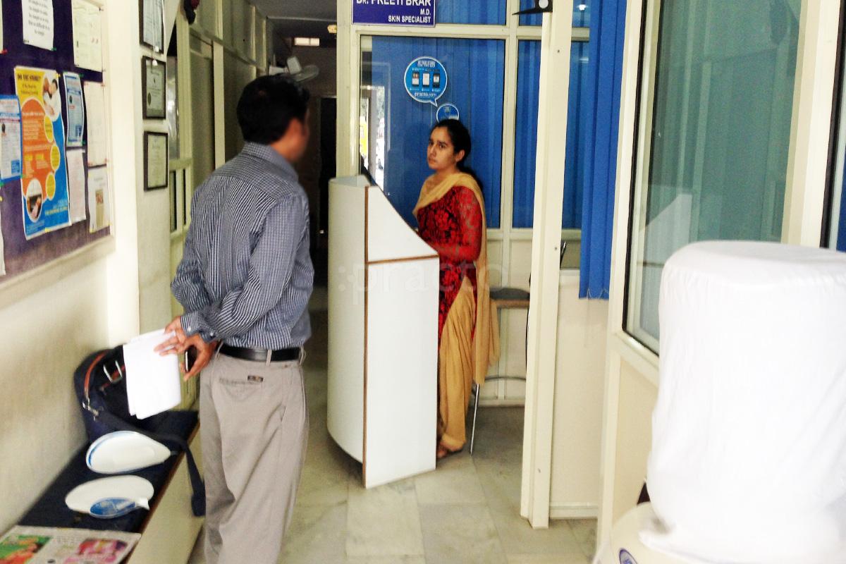 Waiting Area at Right Chest Clinic Sector-17 Chandigarh