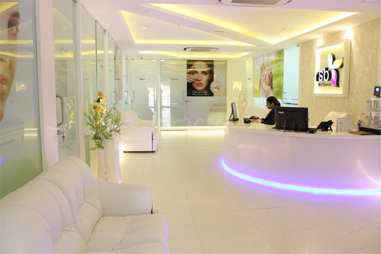 Reception at RSB Wellness Bandra West Mumbai