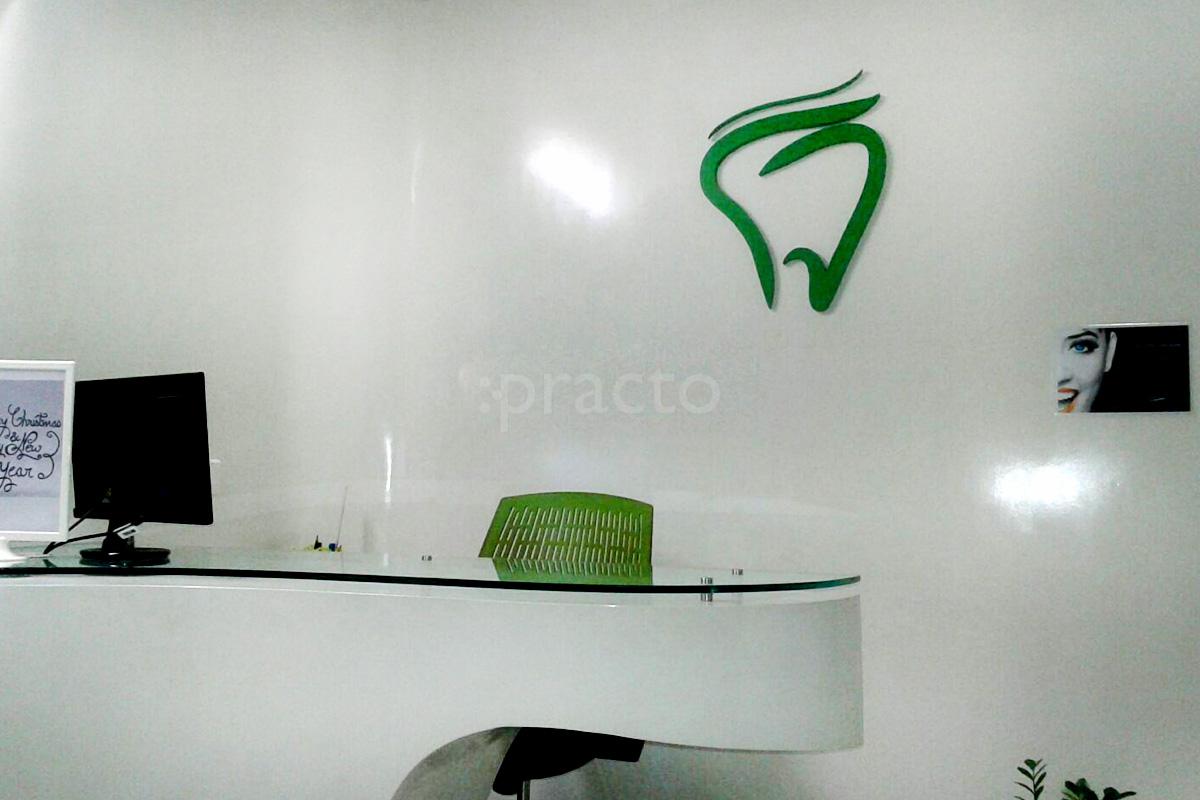 Reception at Rukmini Oral Care Kalyan Nagar Bangalore