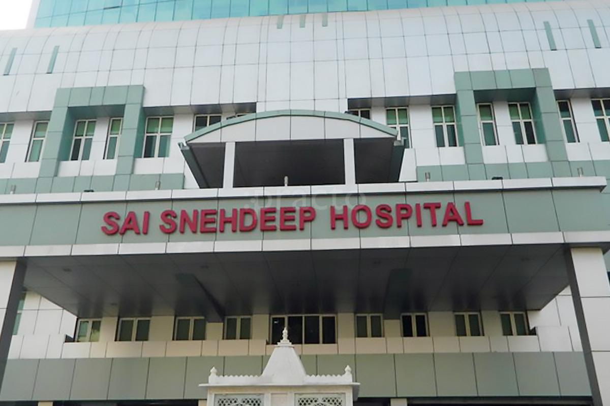Entrance at Echelon Hospital Kopar Khairne Navi Mumbai