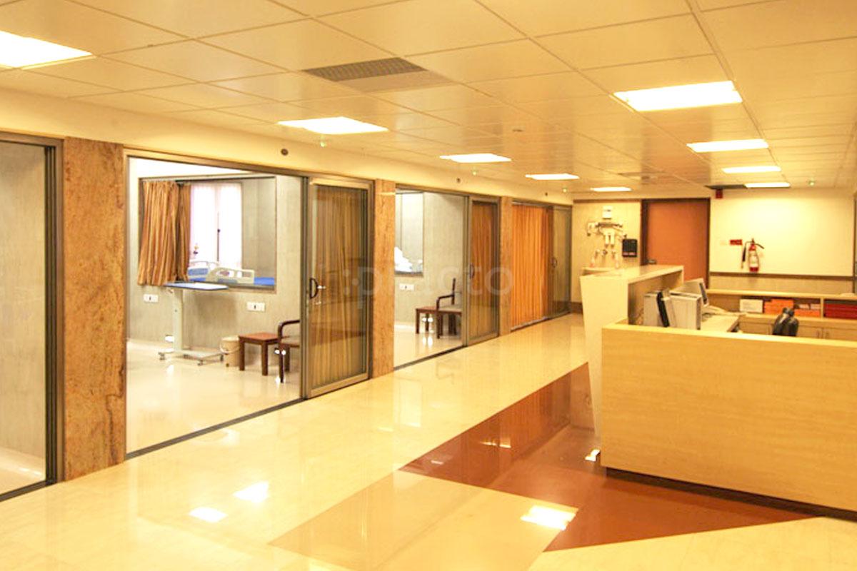 Reception at Saifee Hospital Charni Road Mumbai