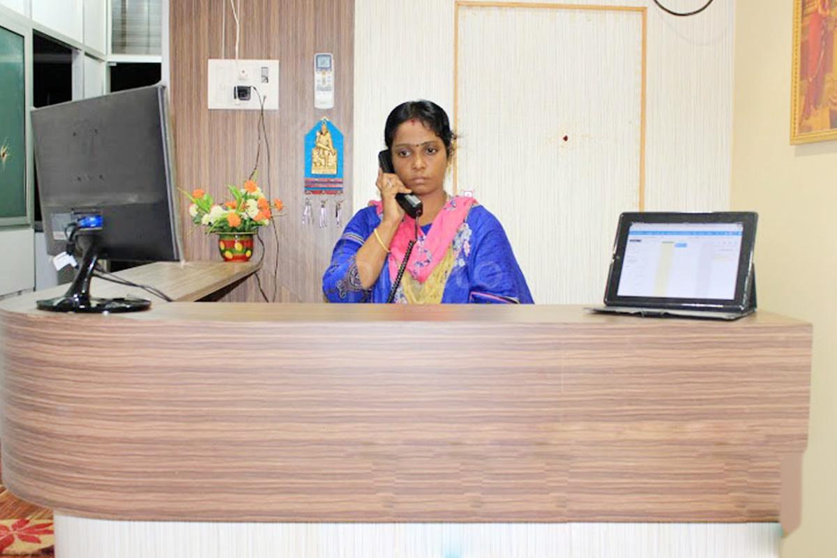 Reception at Salt and Sugar Clinic Thiruvottiyur Chennai