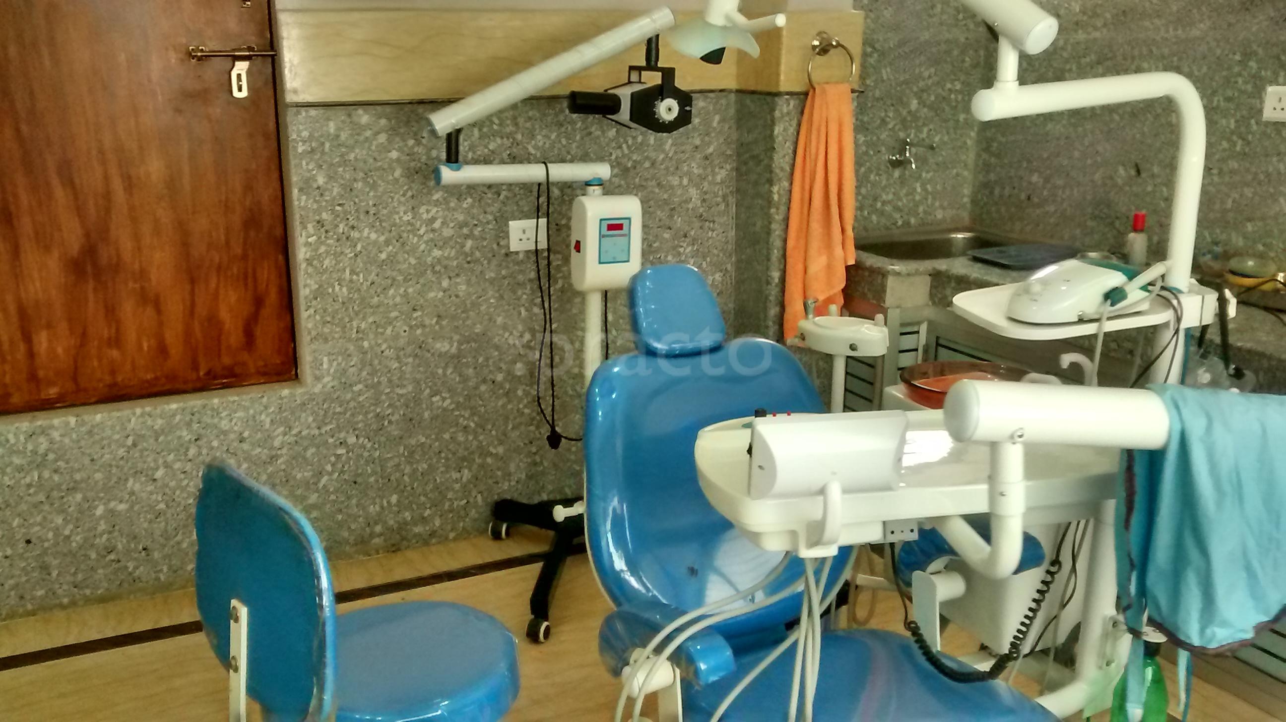 Services at Samrat Dental Clinic Dubagga Lucknow
