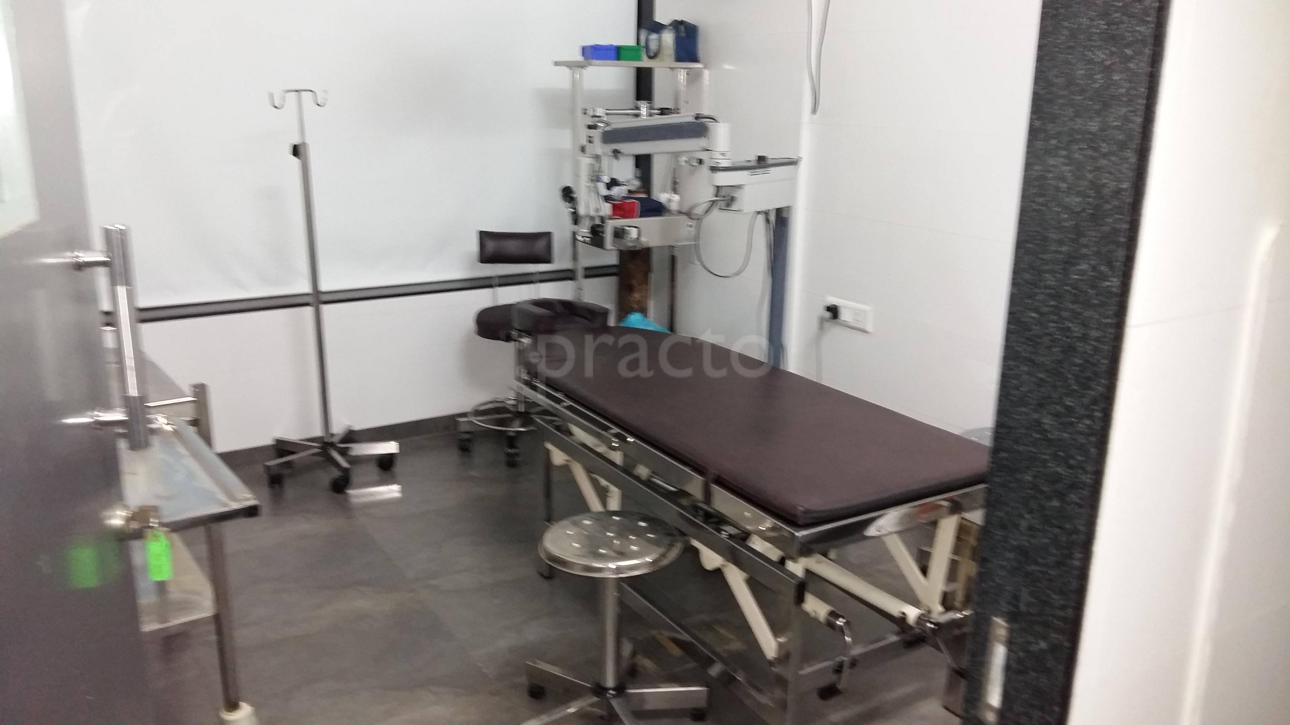 Labs at Sankalp Eye Clinic Dadar Mumbai