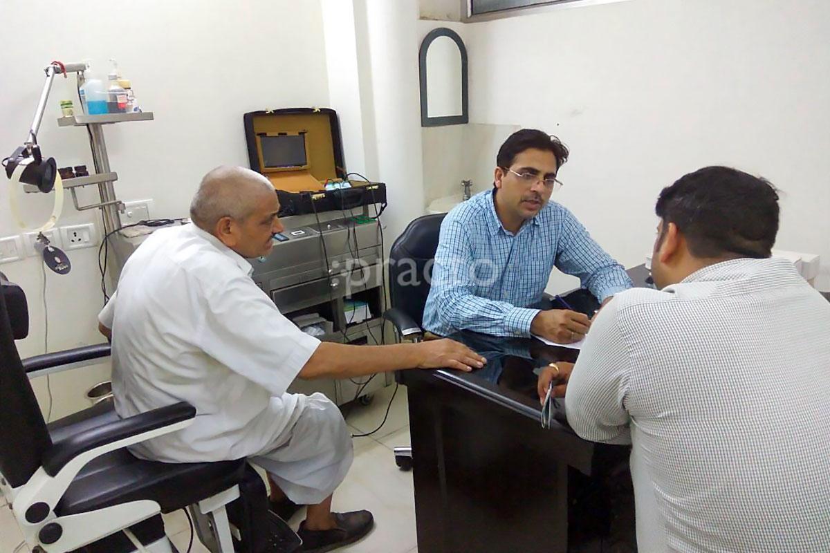 OPD/Ward at Satya ENT Clinic Kalkaji Delhi