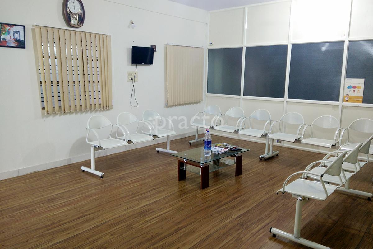 Waiting Area at Shamana Speciality Clinic and Day Care Centre Kalyan Nagar Bangalore