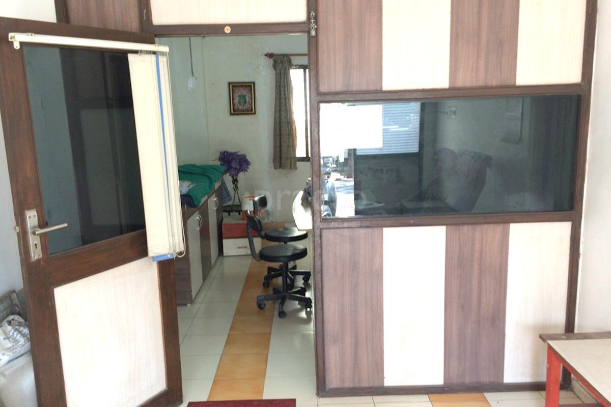 Entrance at Shanti Clinic Isanpur Ahmedabad