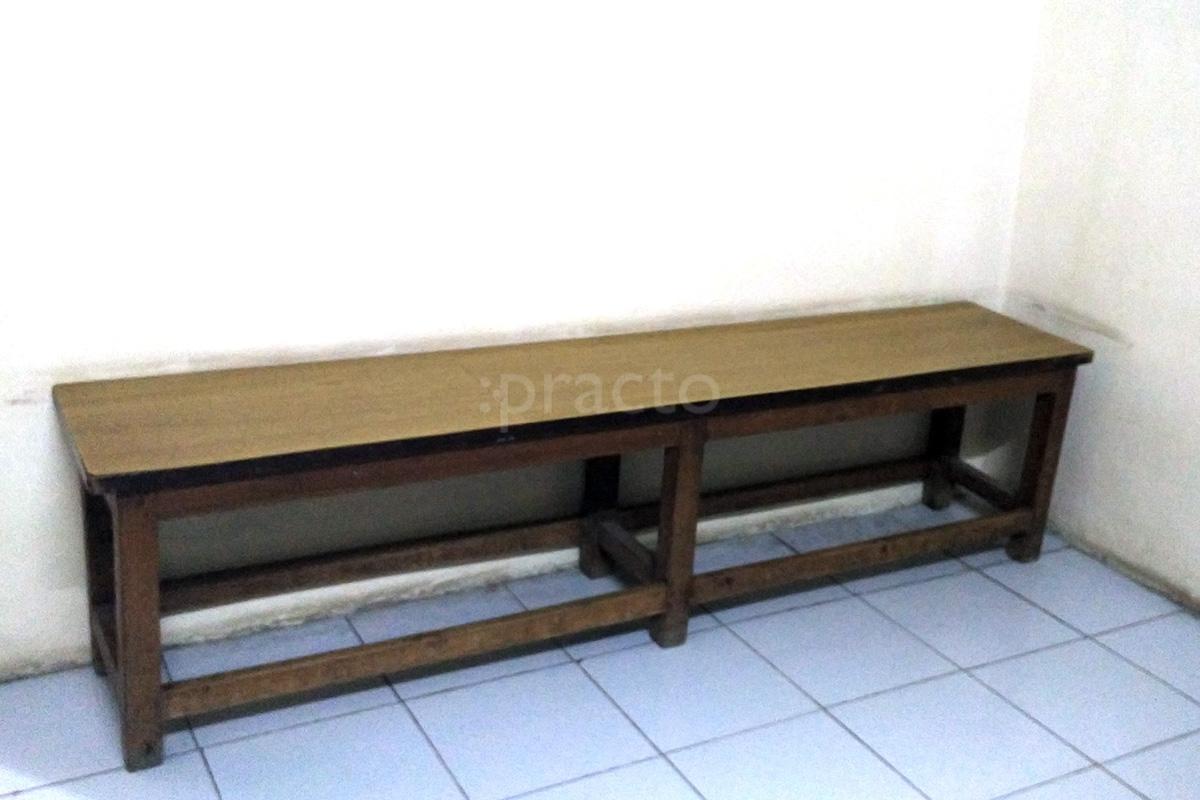 Waiting Area at Shimpi Clinic Kothrud Pune